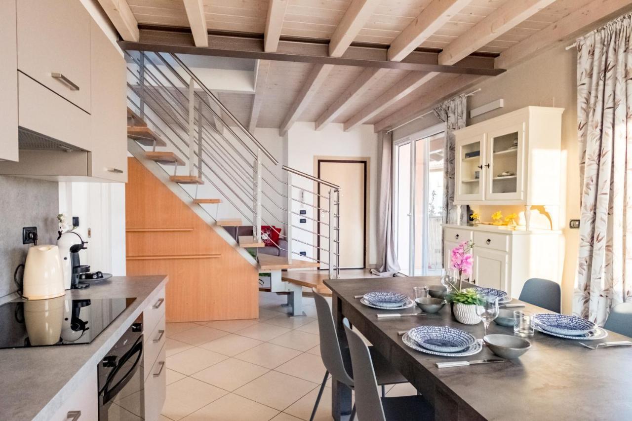 Residenza Oleandro Lägenhet Desenzano del Garda Exteriör bild