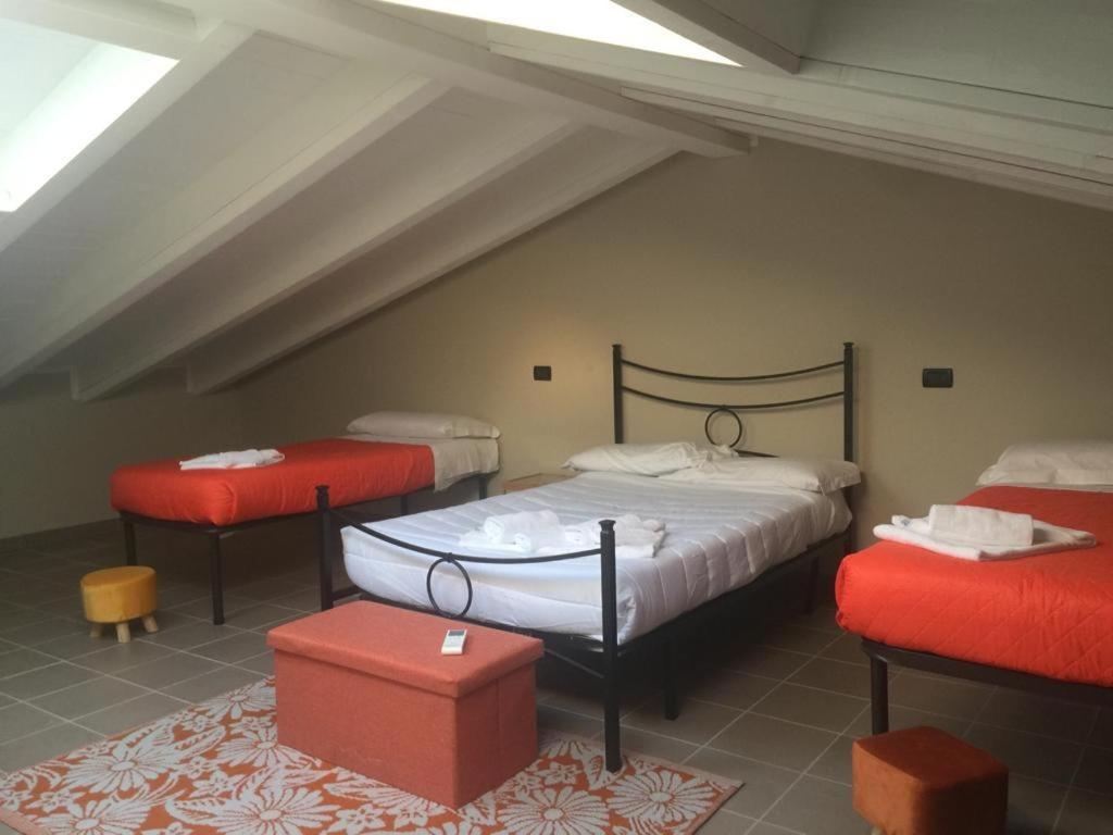 Residenza Oleandro Lägenhet Desenzano del Garda Exteriör bild